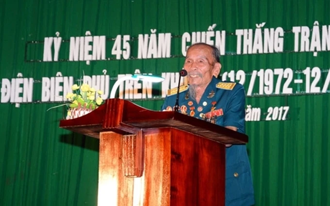 Đại tá phi công, Anh hùng lực lượng vũ trang nhân dân Nguyễn Văn Bảy. (Ảnh: ĐTO)