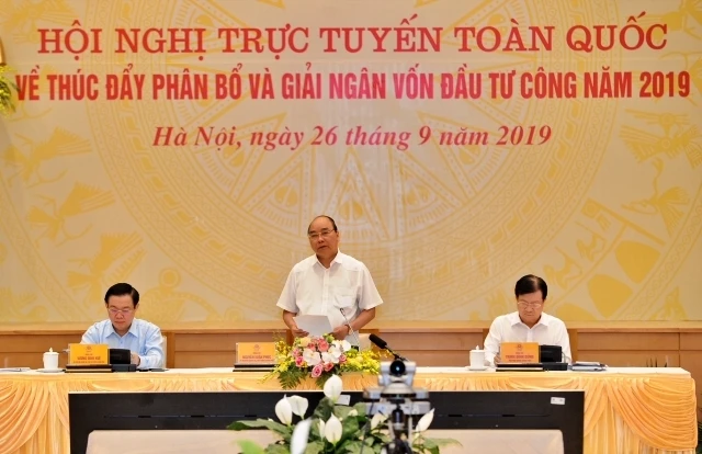 Thủ tướng Nguyễn Xuân Phúc chủ trì hội nghị.