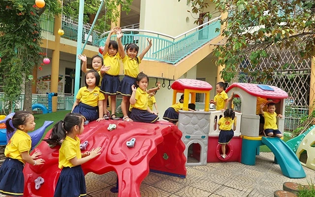 Các cháu Trường mầm non 1-6 trong giờ vui chơi (quận Lê Chân, TP Hải Phòng).