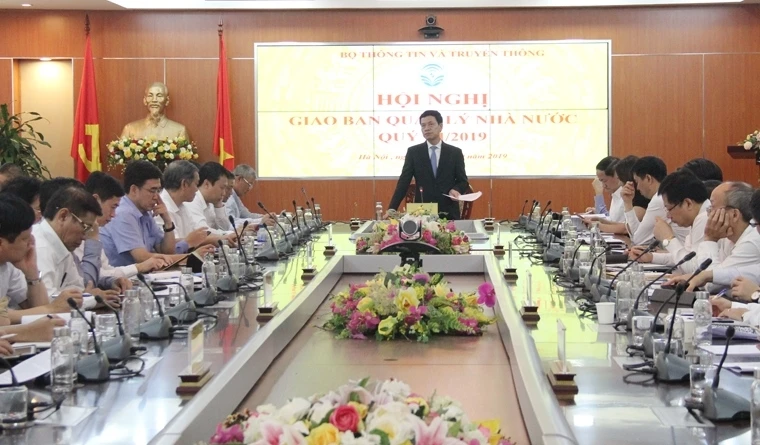  Bộ trưởng Nguyễn Mạnh Hùng phát biểu chỉ đạo Hội nghị.
