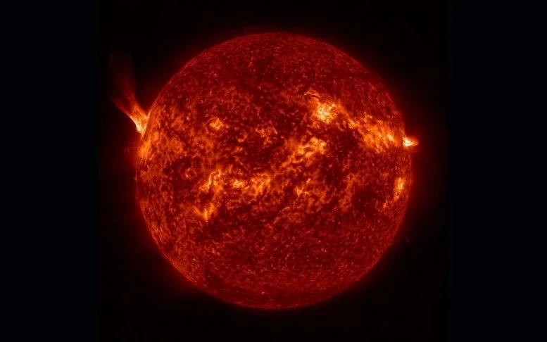 Hình ảnh vụ phun trào mặt trời do Đài thiên văn Động lực học mặt trời của NASA chụp được vào ngày 21-4-2015. Nguồn: NASA / SDO