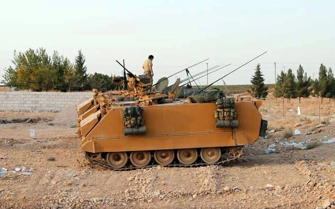 Binh sĩ Thổ Nhĩ Kỳ được triển khai ở tỉnh Sanliurfa của nước này, gần biên giới với Syria. Ảnh Reuters