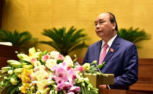 Thủ tướng Chính phủ Nguyễn Xuân Phúc đã thay mặt Chính phủ báo cáo Quốc hội và đồng bào, cử tri cả nước những nội dung chủ yếu về tình hình kinh tế - xã hội năm 2019 và Kế hoạch năm 2020.