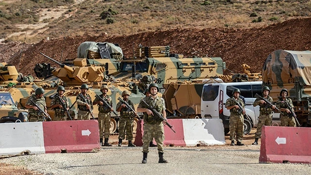 Quân đội Thổ Nhĩ Kỳ tại biên giới giáp Syria. Ảnh: AFP