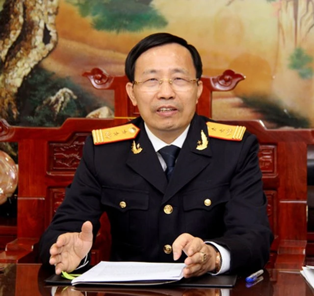 Tổng Cục trưởng Tổng cục Hải quan Nguyễn Văn Cẩn.