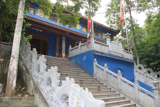 UBND huyện Đồng Hỷ xác định: Toàn bộ các công trình xây dựng tại khu vực đền Đá Thiên đều chưa được cấp phép.
