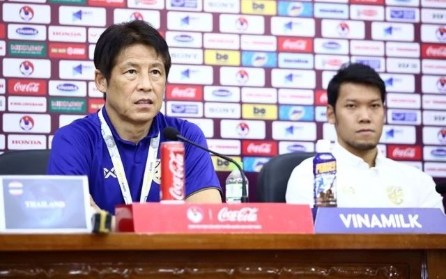 Ông Nishino cho rằng bóng đá Thái Lan có thể học hỏi được nhiều điều từ bóng đá Việt Nam.
