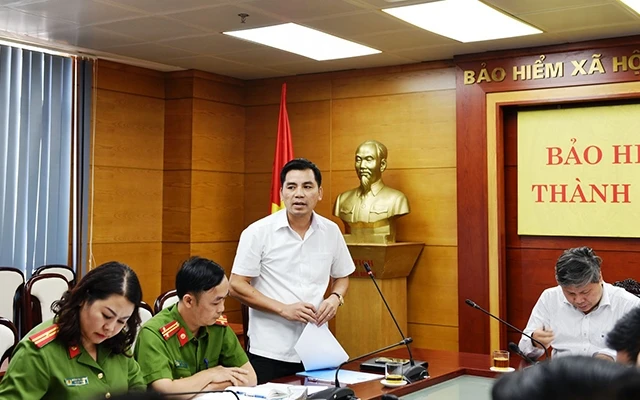 Liên ngành cơ quan TP Hà Nội làm việc về hướng giải quyết năm doanh nghiệp nợ BHXH hơn 77 tỷ đồng.
