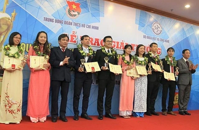 Các nhà khoa học trẻ giành Giải thưởng Quả cầu vàng năm 2018.