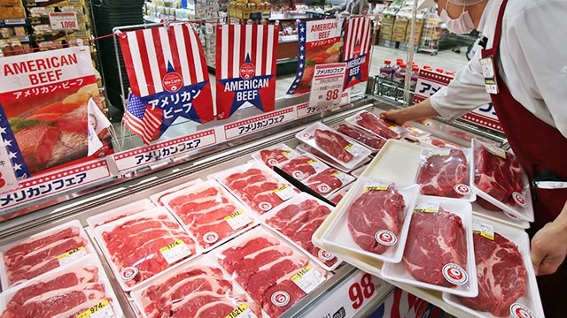 Nhật Bản sẽ giảm thuế theo lộ trình đối với mặt hàng thịt bò của Mỹ. Ảnh: AP