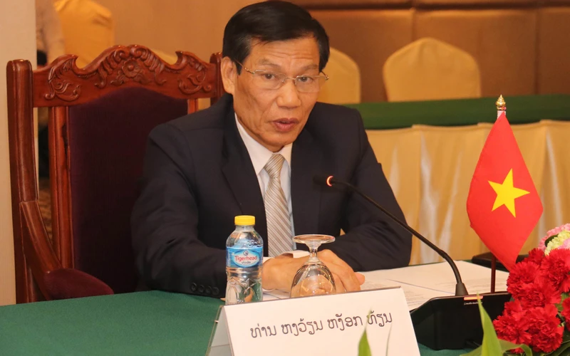 Bộ trưởng Nguyễn Ngọc Thiện đề nghị thời gian tới hai bên phối hợp tổ chức tốt các Tuần văn hóa tại mỗi nước.