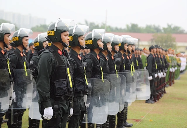 Lực lượng cảnh sát cơ động trong Lễ xuất quân bảo vệ Hội nghị cấp cao Mỹ - Triều Tiên lần hai.