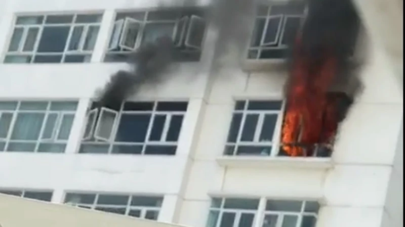 Thêm một vụ hỏa hoạn ở chung cư TP Hồ Chí Minh