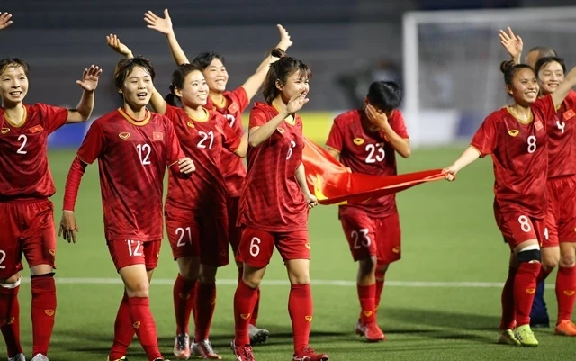 Chiến thắng quả cảm bằng mồ hôi, nước mắt và cả máu của các nữ tuyển thủ Việt Nam.
