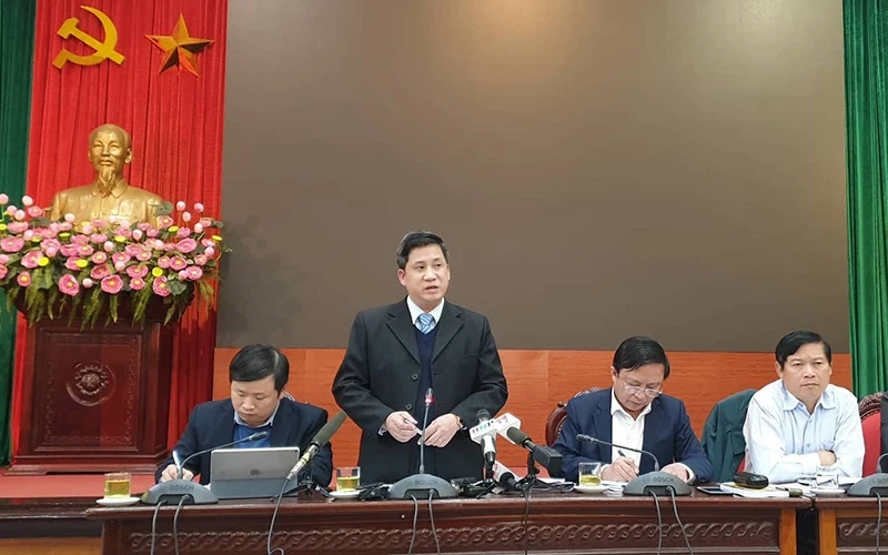 Trưởng phòng Cải cách hành chính, Sở Nội vụ Hà Nội phát biểu tại hội nghị. Ảnh: hanoimoi.com.vn