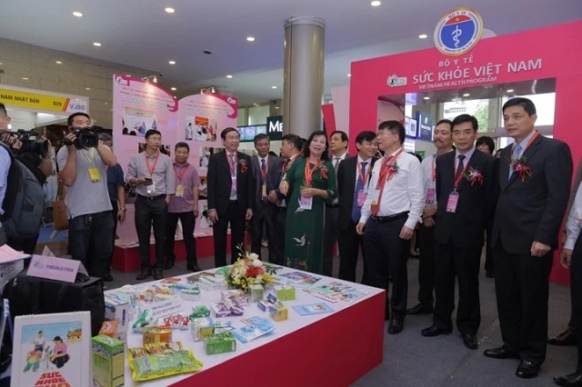 Giới thiệu những tiến bộ mới của ngành y dược tại Hà Nội