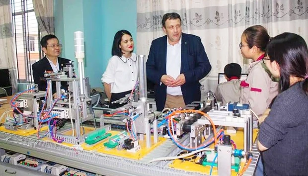 Trường Cao đẳng nghề Công nghệ cao Hà Nội chủ động mời chuyên gia nước ngoài đến giảng dạy.