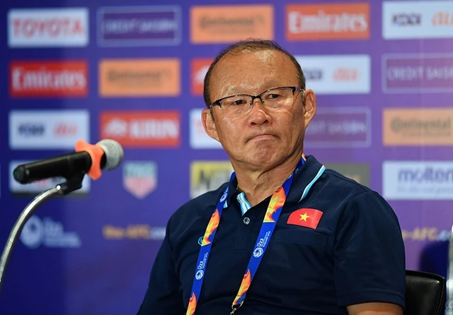 Thầy Park thừa nhận U23 Việt Nam không còn lựa chọn nào khác ngoài nỗ lực giành thắng lợi ở trận cuối cùng.