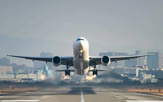 Vingroup rút khỏi lĩnh vực vận tải hàng không