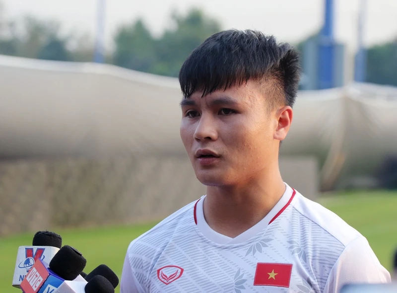 Thay mặt các thành viên trong đội, tiền vệ Quang Hải nhấn mạnh quyết tâm chiến thắng.