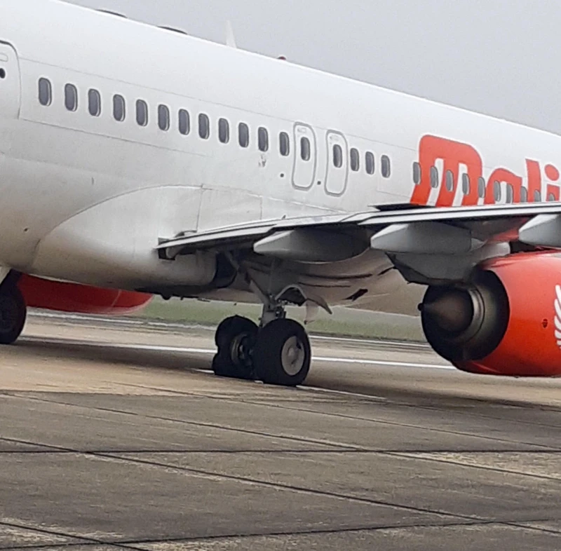 Máy bay của hãng Malindo Air đã hạ cánh an toàn nhờ sự hỗ trợ của bộ phận không lưu sân bay Nội Bài 