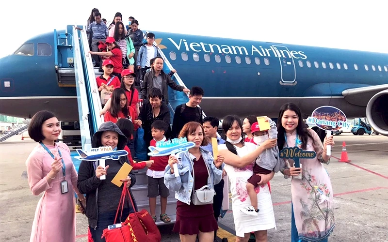 Chào đón chuyến bay đầu Xuân đến Đà Nẵng