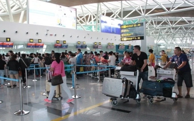 Tối 27-1, đưa toàn bộ 218 du khách Vũ Hán rời Đà Nẵng 