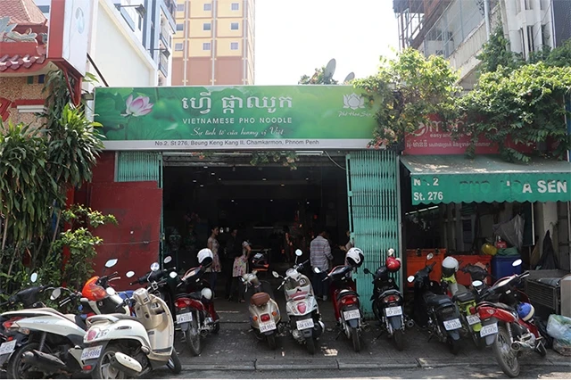 Nhà hàng Phở Hoa Sen ở Phnom Penh.