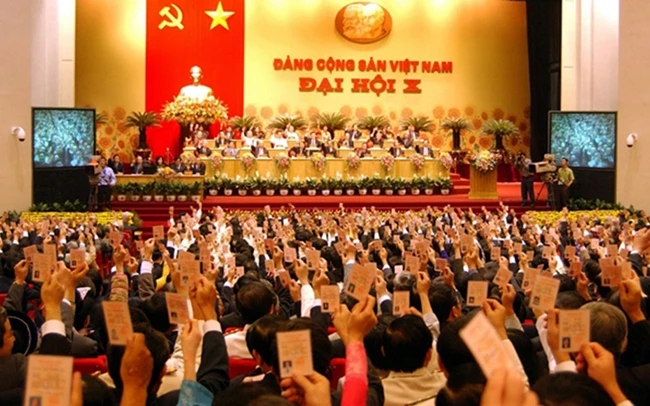 Đại hội đại biểu toàn quốc lần thứ X của Đảng diễn ra từ ngày 18 đến 25-4-2006 tại Hà Nội. Ảnh tư liệu