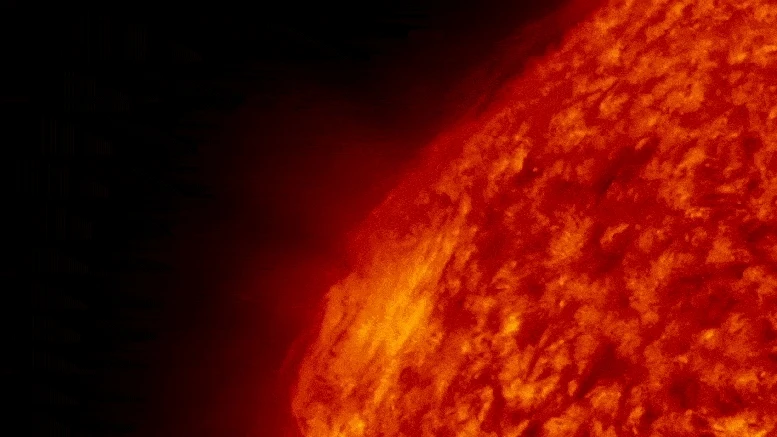 10 khám phá tuyệt vời về mặt trời từ vũ trụ