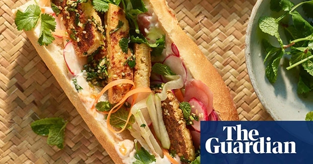 Bánh mì Việt Nam công thức biến tấu trên tờ The Guardian.