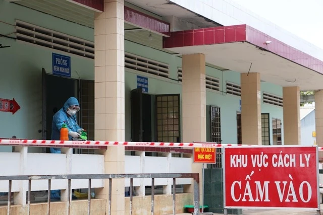 Khu vực cách ly tập trung tại Trung tâm y tế huyện Bình Đại.