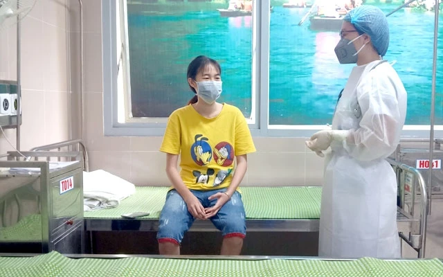 Sinh viên L.T.M đang được cách ly tại Khoa Truyền nhiễm, Bệnh viện đa khoa tỉnh Thái Bình từ sáng 25-3, sức khỏe bình thường.