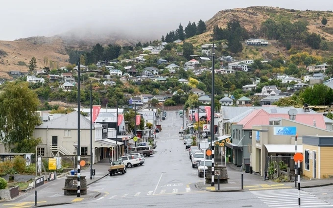 Trục đường chính Lyttelton (New Zealand) vắng vẻ sau khi chính phủ triển khai các biện pháp phòng chống dịch Covid-19. (Ảnh: Getty Images)