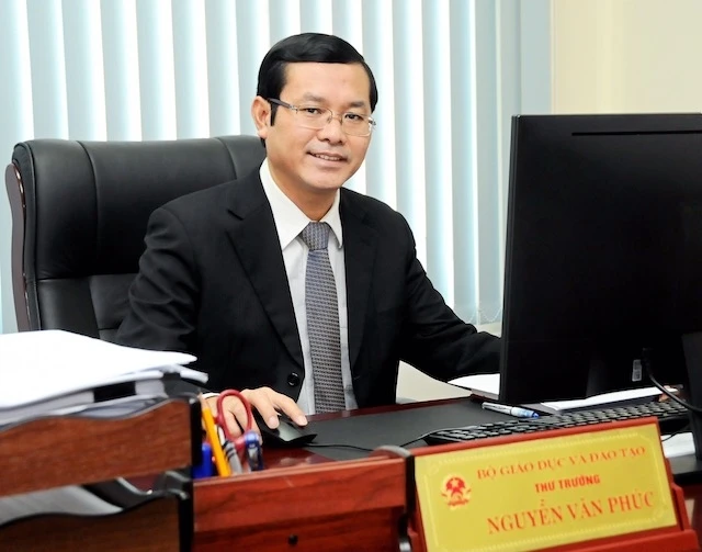 Thứ trưởng Giáo dục và Đào tạo Nguyễn Văn Phúc.