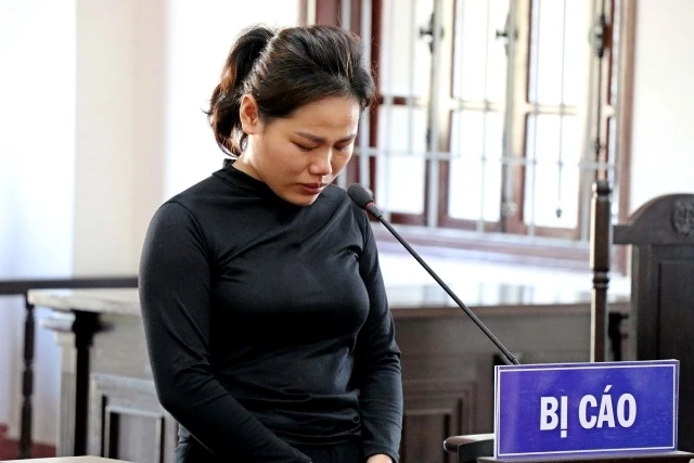 Bị cáo Hồ Thị Thùy tại phiên tòa.