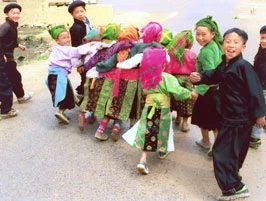 Hà Giang hấp dẫn khách du lịch bằng nét văn hóa truyền thống độc đáo.