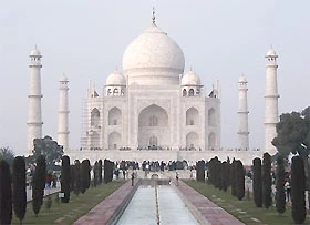 Đền Taj Mahal (Ấn Độ).