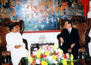 Thủ tướng Phan Văn Khải tiếp Chủ tịch Hạ viện Sri Lanka.