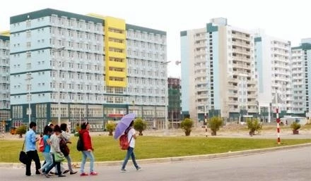 Khu B2 khu nhà ở sinh viên Ðại học Quốc gia TP Hồ Chí Minh vừa khánh thành đưa vào sử dụng.