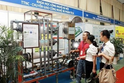 Giới thiệu công nghệ, thiết bị mới tại Techmart quốc tế Việt Nam 2012.